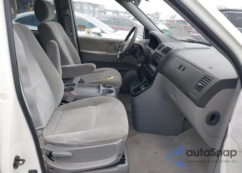 2005 Kia Sedona Ex/Lx from USA, damaged, VIN KNDUP132956679092